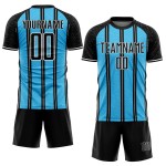Aangepast zwart hemelsblauw-wit gesublimeerd voetbaltenue-shirt