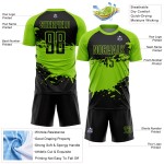 Aangepast zwart neongroen sublimatie voetbaltenue-shirt