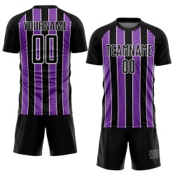 Aangepast zwart paars-wit gesublimeerd voetbaltenue-shirt