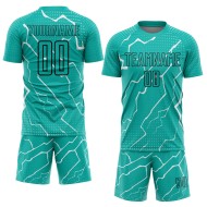 Aangepast Aqua Zwart-Wit Bliksem Sublimatie Voetbaltenue Jersey Aangepast Aqua Zwart-Wit Bliksem Sublimatie Voetbaltenue Jersey